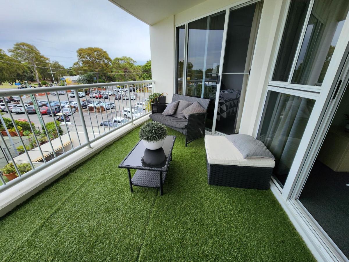 Woorim Fairways Golf & Beach Retreat Bribie Island מראה חיצוני תמונה
